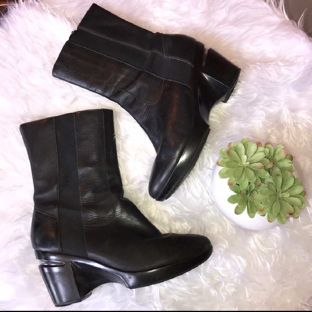 Cole Haan•Nike Air boots